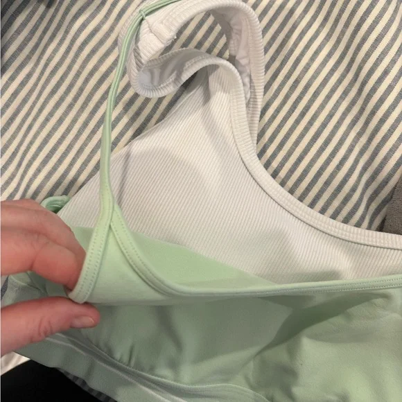 Alo Airbrush Better Together Bra - Picture 5 of 6